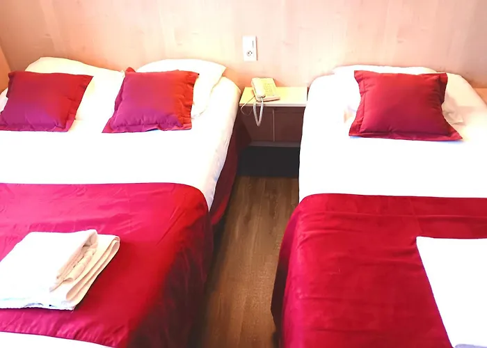 Szálloda Logis Restaurant Le Palous