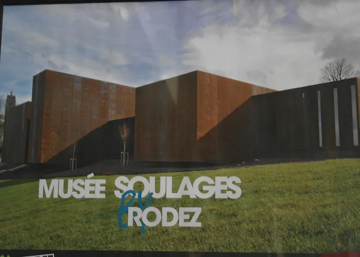 Szálloda Logis Restaurant Le Palous