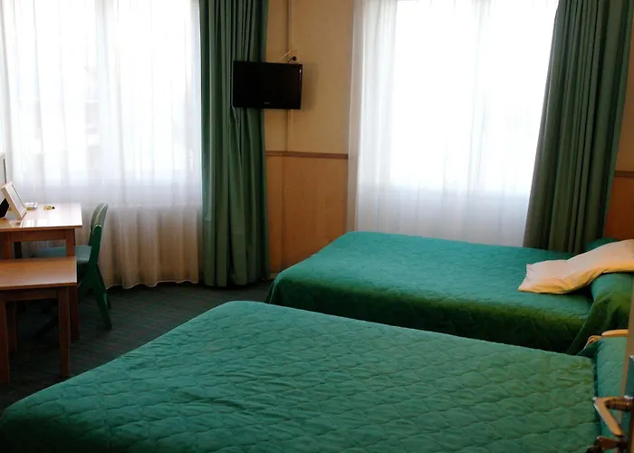 Szálloda Logis Restaurant Le Palous 2*