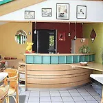 Hotel Logis Restaurant Le Palous Baraqueville