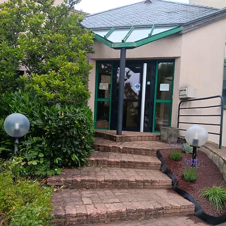 Hotel Logis Restaurant Le Palous 2*