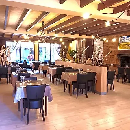 Hotel Logis Restaurant Le Palous 2*
